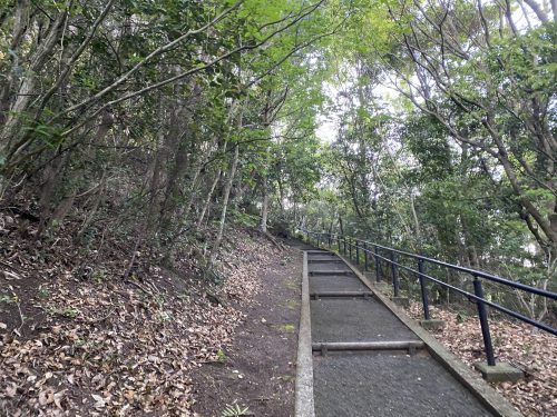 高舞登山駐車場