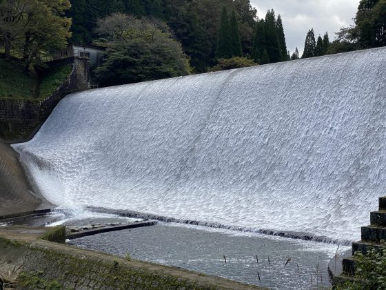 白水ダム