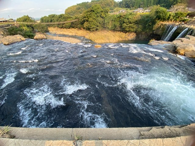 原尻の滝