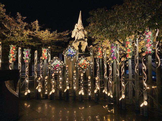 花と灯りのナイトプログラム