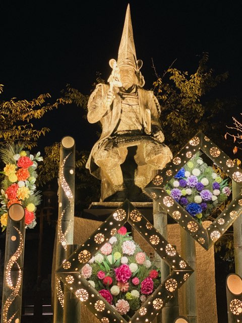 花と灯りのナイトプログラム