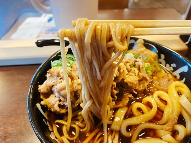 肉肉うどん熊本平成さくら通り店