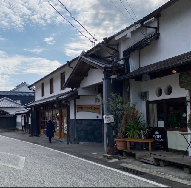 カフェ・コンフィチュール