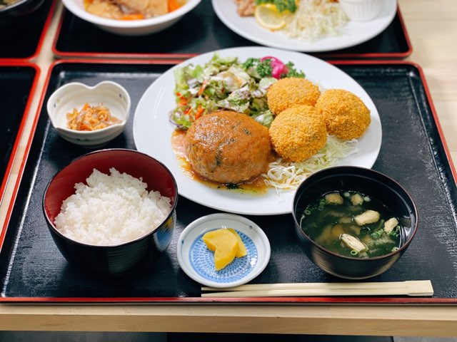 肉食堂よかよか