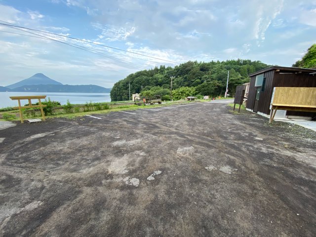 黄金の鳥居・金豊龍