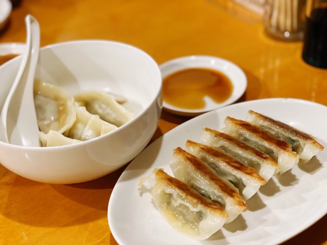 餃子屋にこ