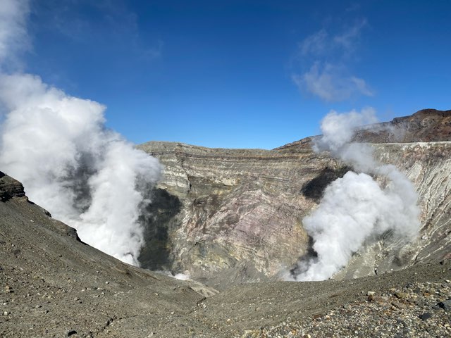 阿蘇火山火口