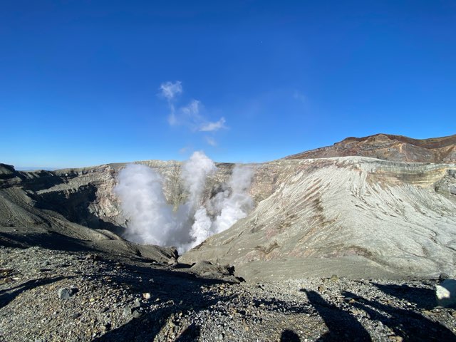 阿蘇火山火口