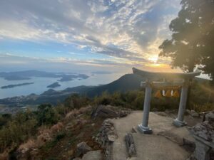 倉岳山頂