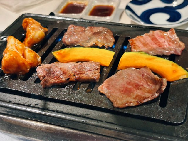 大衆焼肉ホルモンマン平成店