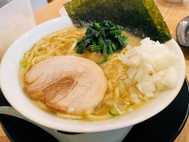 横浜家系ラーメン白金家浜線バイパス店