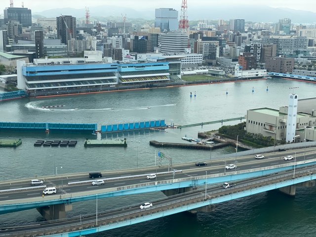 博多ポートタワー