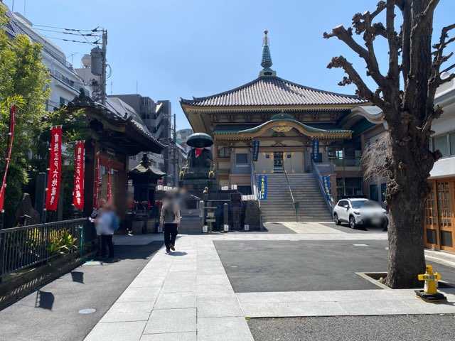 巣鴨地蔵通り商店街江戸六地蔵尊眞性寺