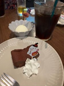 リトルガーデンのカニ食べ放題＆オーダーバイキング