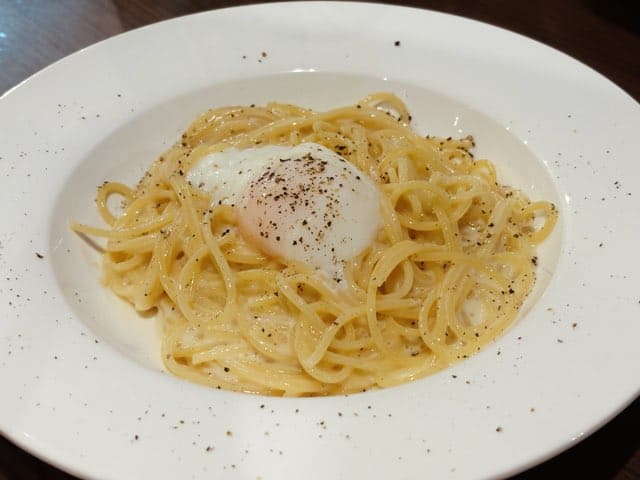 リトルガーデンのカニ食べ放題&オーダーバイキング