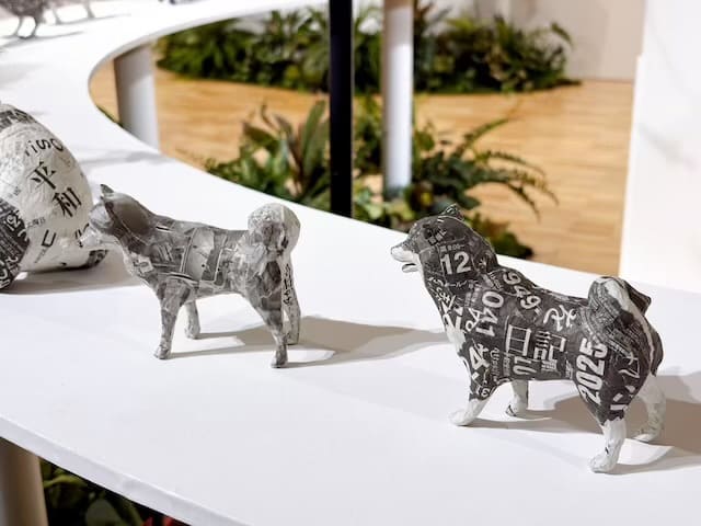 東耕平作品展『NEWS PAPER ANIMALS』
