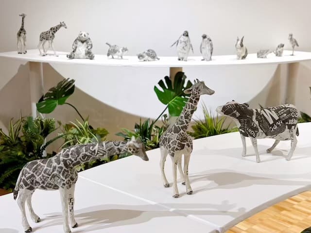 東耕平作品展『NEWS PAPER ANIMALS』
