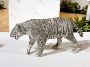 東耕平作品展『NEWS PAPER ANIMALS』