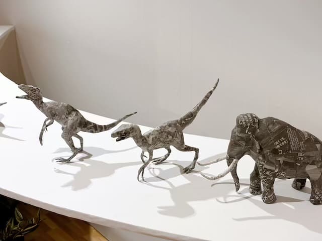 東耕平作品展『NEWS PAPER ANIMALS』