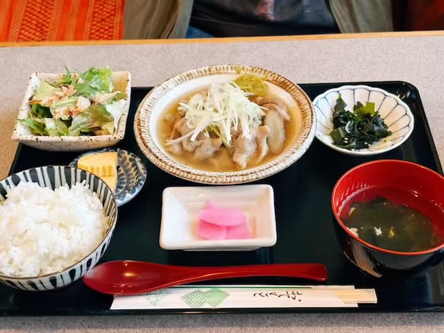 創作串屋とら壱