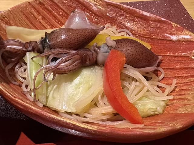 胴長短足