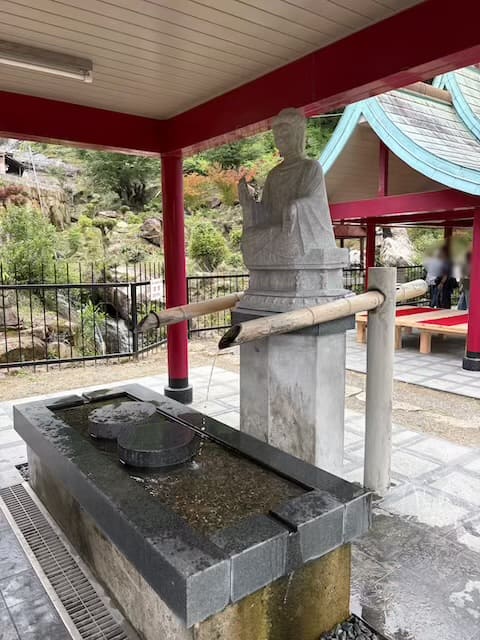 摩崖の里大島石仏山