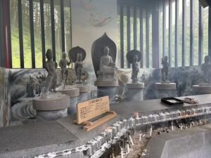 摩崖の里大島石仏山