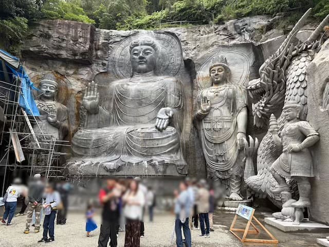 摩崖の里大島石仏山