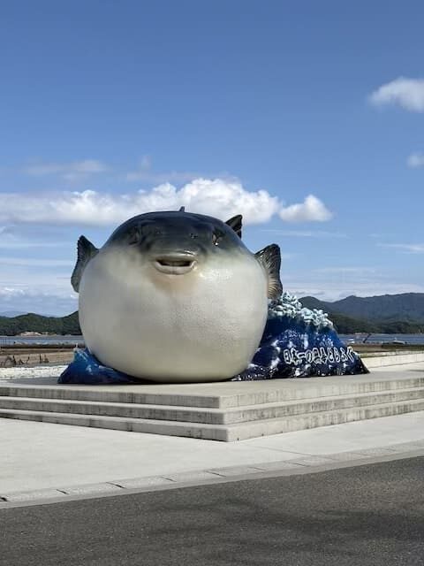 天草市倉岳町とらふぐモニュメント