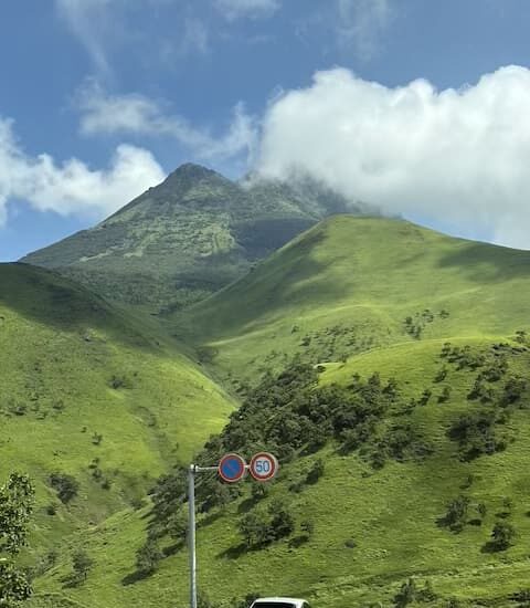 由布岳