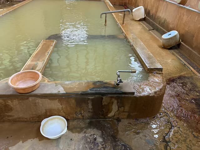 筌の口共同温泉