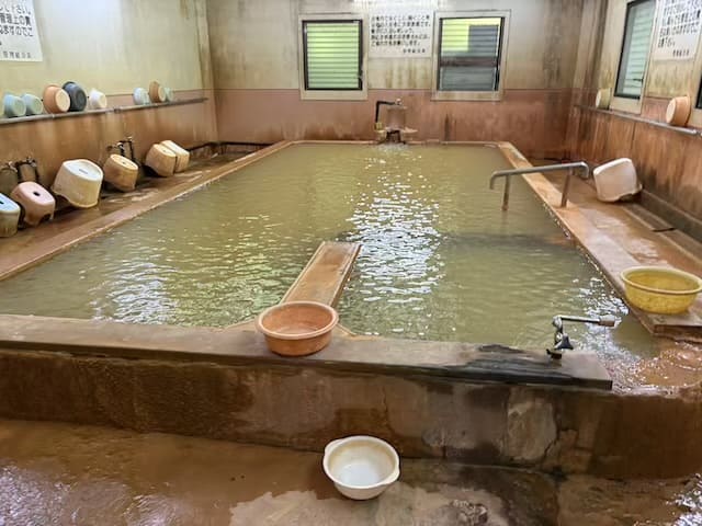 筌の口共同温泉