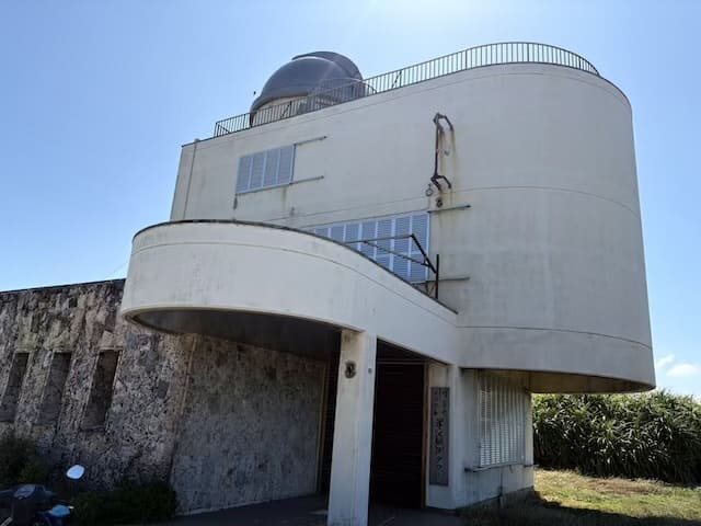 波照間星空観測タワー日本最南端の碑